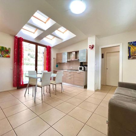 Apartment Gardabebo Torbole Sul Garda Екстериор снимка