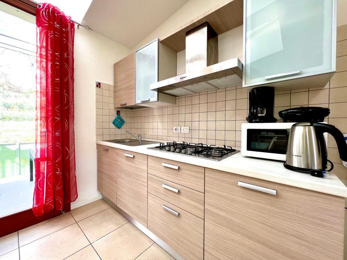 Apartment Gardabebo Torbole Sul Garda Екстериор снимка